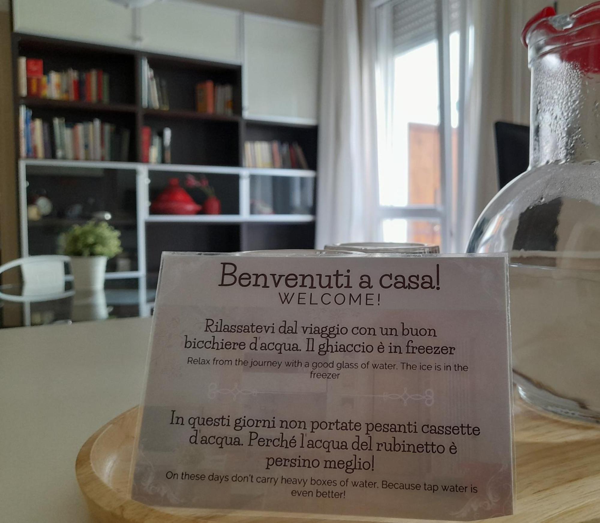 Lora Apartment Como